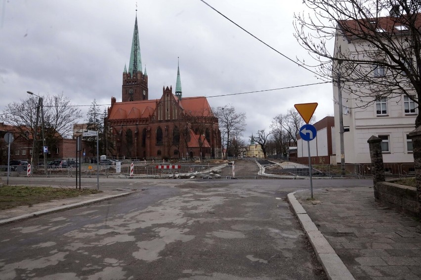 Trwa przebudowa ulicy Limanowskiego w Legnicy, zobaczcie aktualne zdjęcia