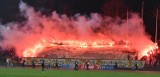 Tak było na meczu Elana Toruń - Zawisza Bydgoszcz. Kibice poza stadionem - zdjęcia