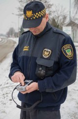 Policja w Poznaniu testuje sprzęt do nagrywania przebiegu interwencji