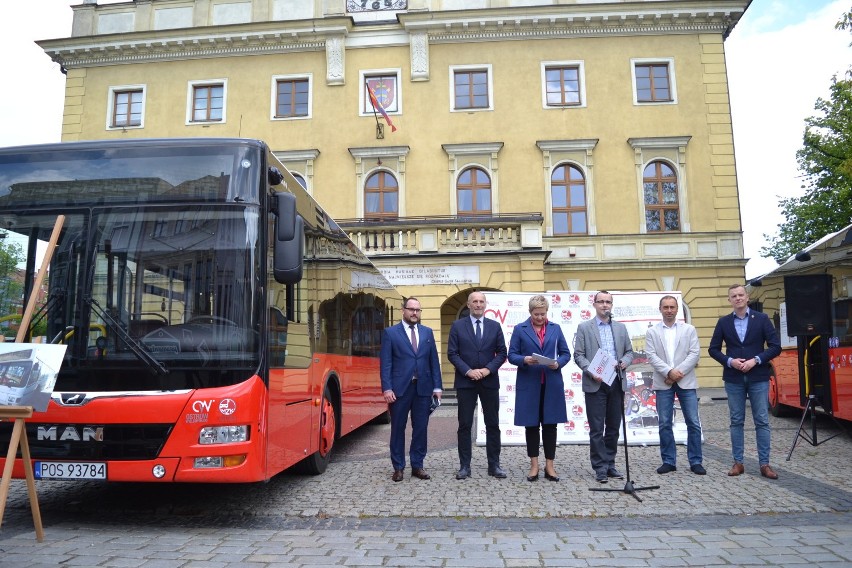 Upoluj ostrowskiego lwa! MZK Ostrów Wielkopolski ogłosiło konkurs 