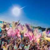 Święto Holi we Włochach: Weź udział w indyjskim święcie radości! 