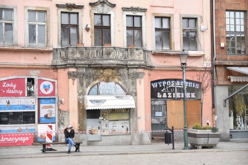 Najbrzydsze, najbardziej zaniedbane budynki w Żarach.