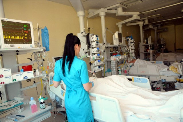 Pacjentka szpitala w Szamotułach wraca już do zdrowia, ale sama nie chce się wypowiadać. Pragnie być tylko przy dziecku