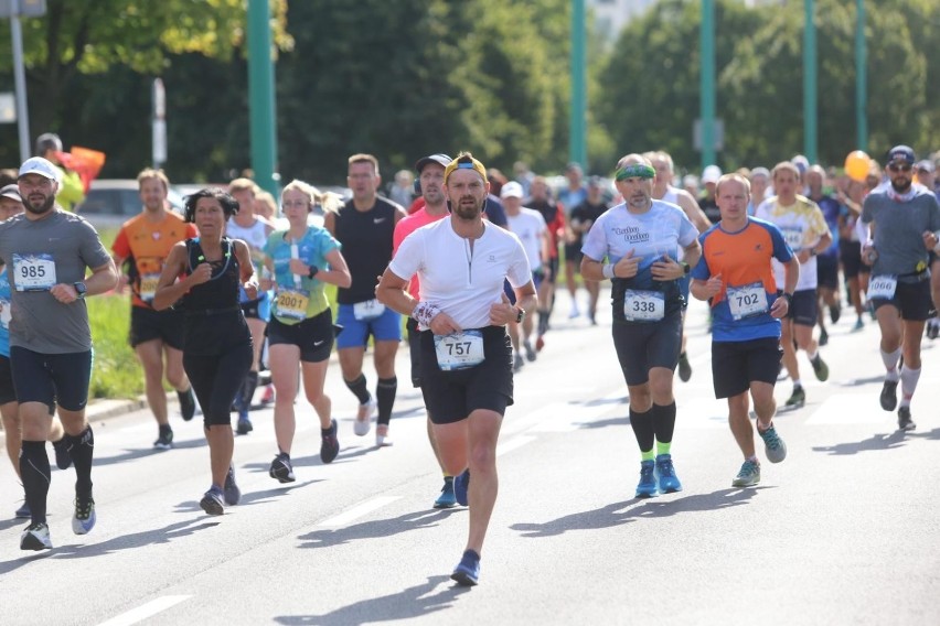 Na starcie IX Tyskiego Półmaratonu stanęło ponad tysiąc...