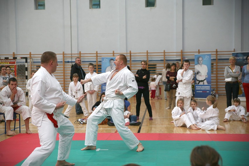 Turniej Mikołajkowy w Karate Tradycyjnym w Płocku