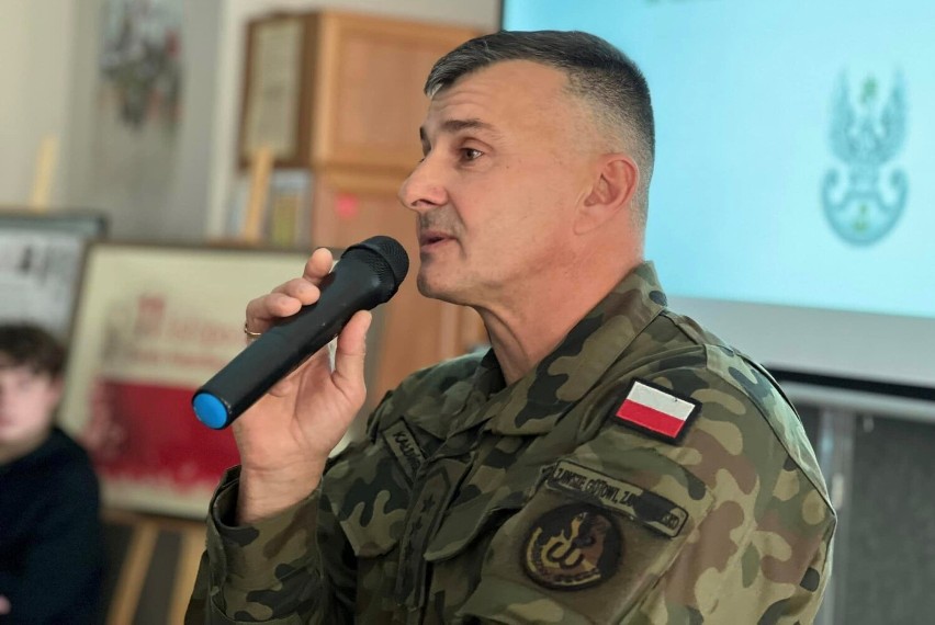 ZSP 1 w Radomsku: Paweł Kałdoński zachęcał do pełnienia służby w WOT