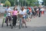Znakowanie rowerów w Lesznie. Długa kolejka przed komendą policji [ZDJĘCIA]