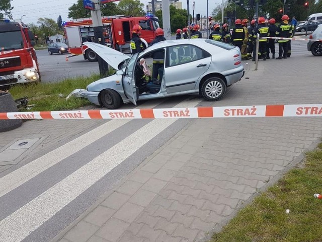 Sąd aresztował we wtorek (2 czerwca) na trzy miesiące 44-latka. Po pijanemu spowodował on groźny wypadek w Łodzi, w którym cztery osoby – w tym troje dzieci – zostało rannych. 

CZYTAJ DALEJ NA NASTĘPNYM SLAJDZIE