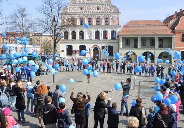 W piątek podsumowano trzydniowe obchody w Stargardzie Światowego Dnia Wiedzy na Temat Autyzmu.