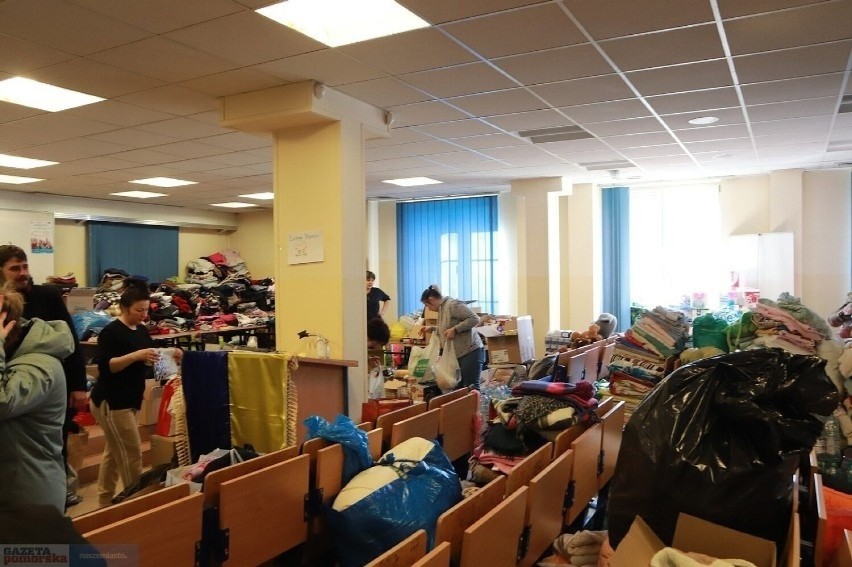 We Włocławku trwa wiele zbiórek dla uchodźców z Ukrainy,...