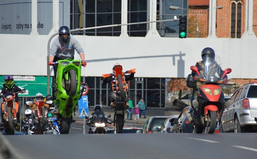 Parada motocyklistów wystartuje z bulwaru przy Wildomie i...