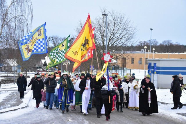 Orszak Trzech Króli 2024 oraz koncert Jacka Borkowskiego w Barcinie.