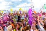 Święto Kolorów na plaży w Sopocie. Radosna zabawa połączona z festiwalem latawców