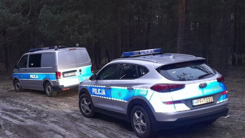 Gmina Osjaków. Pijany 29-latek spowodował wypadek, trzy osoby trafiły do szpitala