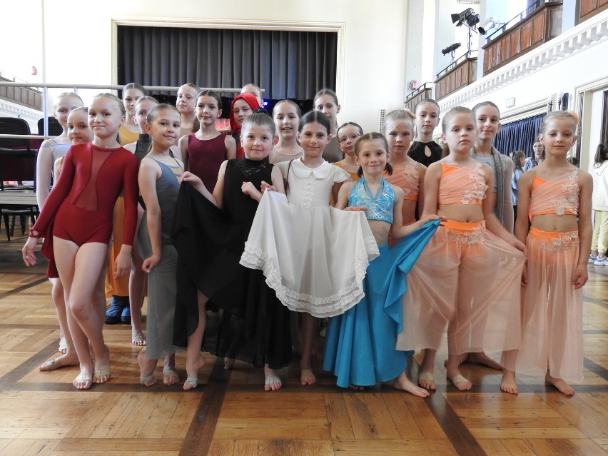  Taniec królował w ŻOK -u. Festiwal Taneczny " Białobrzeski Tance Show" zgromadził wielu tancerzy