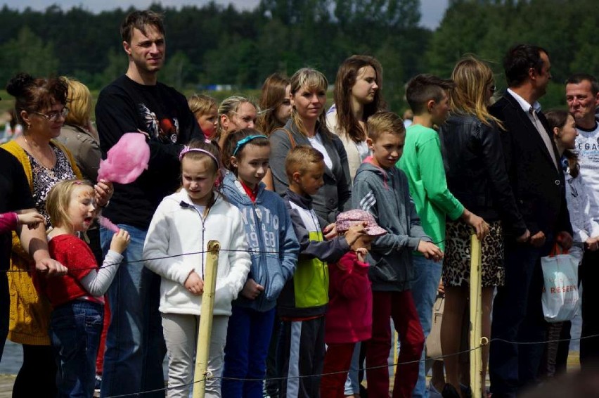 Mistrzostwa Kalisza w pływaniu na byle czem