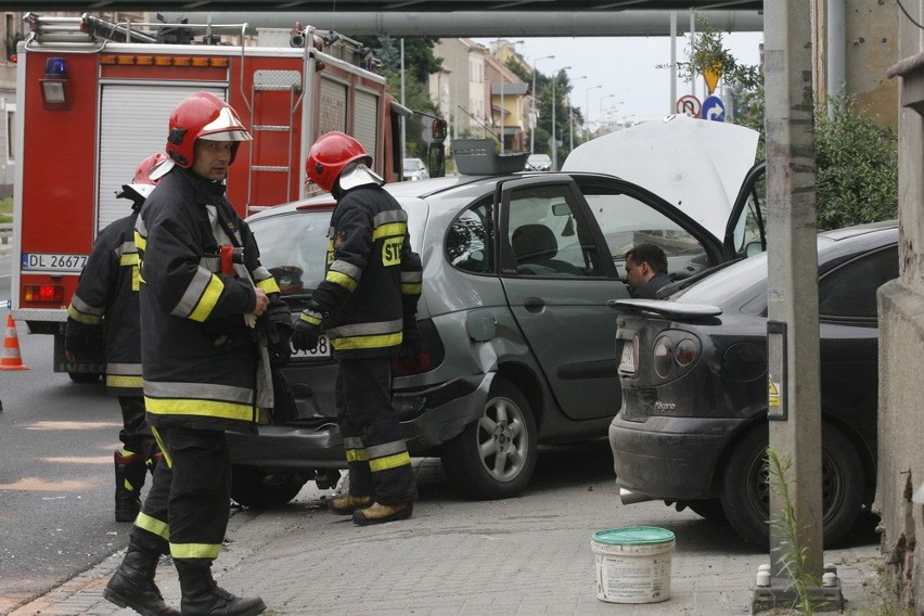 Legnica wypadek na ulicy Wrocławskiej