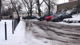 Park Sienkiewicza we Włocławku odnowiony, ale są problemy z parkowaniem przy katedrze [zdjęcia]