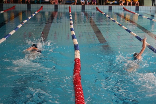 Zawody pływackie w Mikołowie: zbliża się podsumowanie akcji