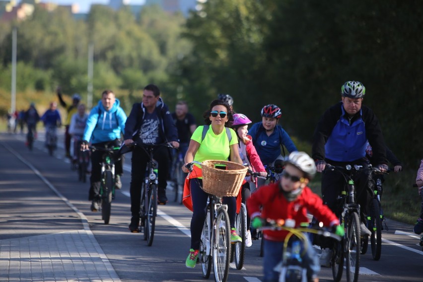 Oficjalne otwarcie velostrady przypadło na 30 września. Z...