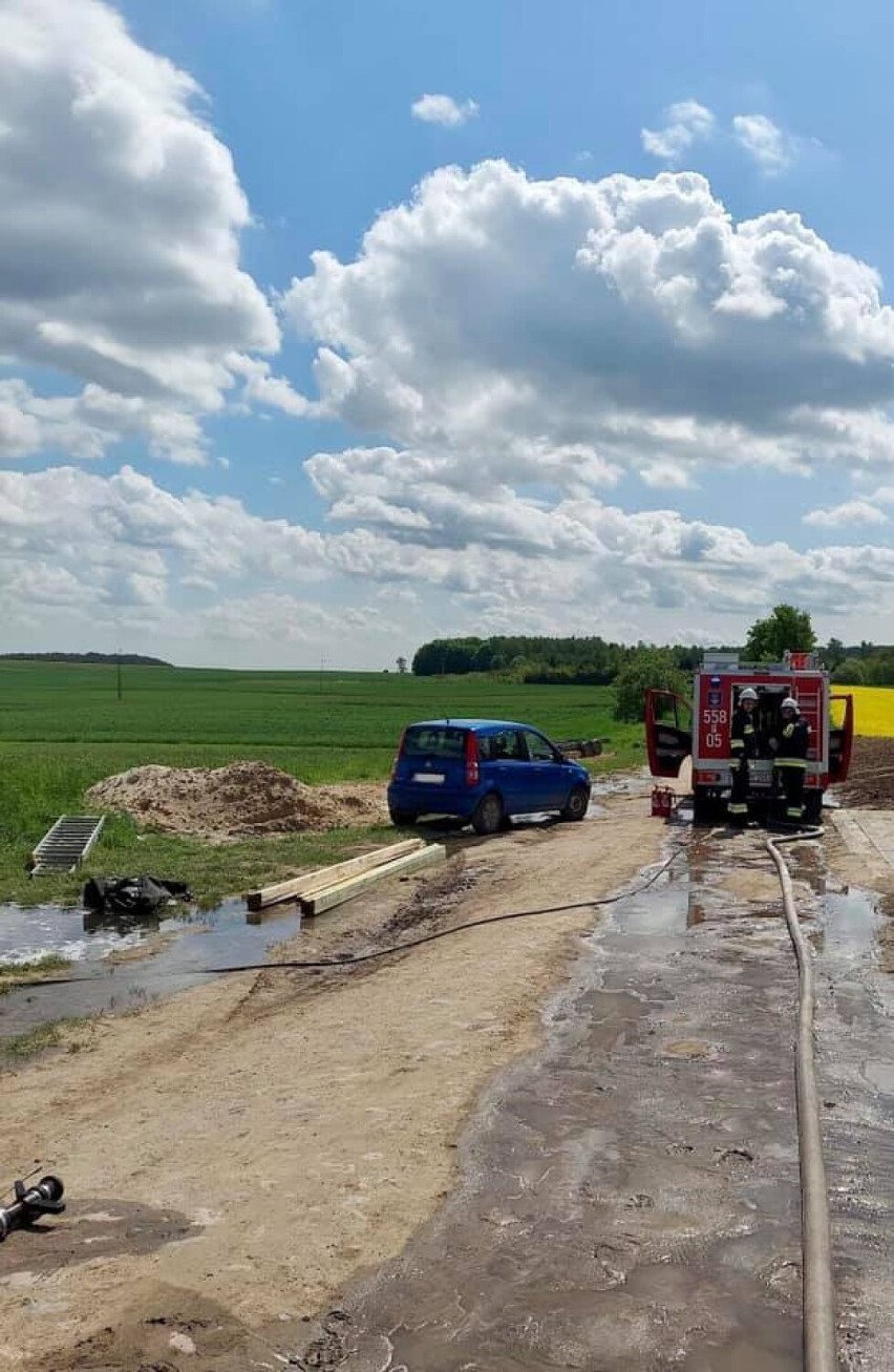 Pożar samochodu w Skrzatuszu