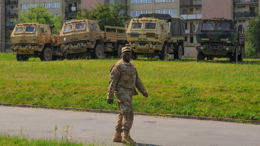 Bolesławiec: Prezentacja sprzętu bojowego US Army