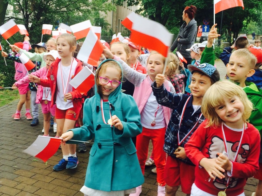 126 dzieci z Publicznego Przedszkola nr 3 w Opolu uczciło w...
