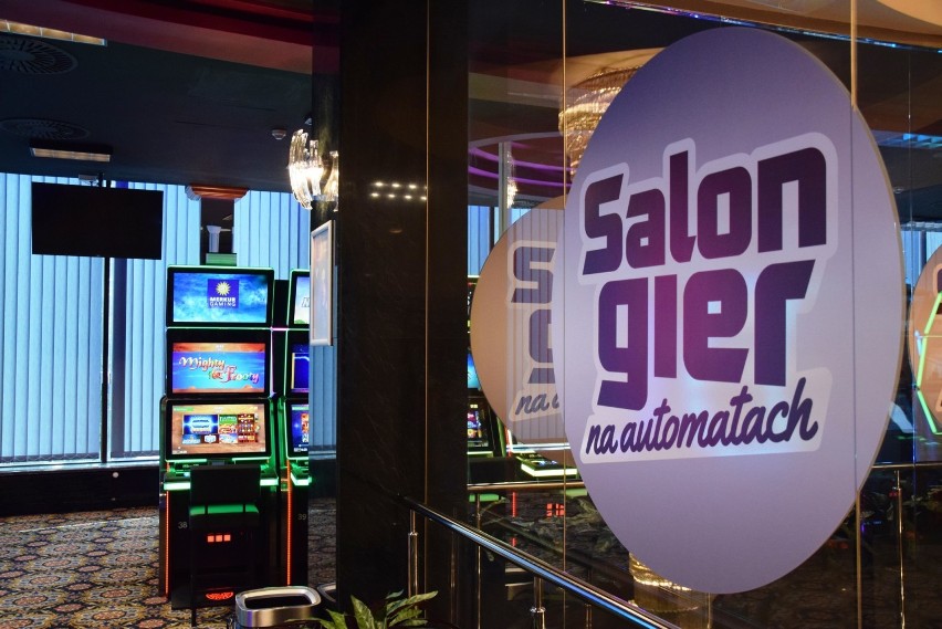W Bielsku-Białej Totalizator Sportowy uruchomił pierwszy w województwie salon gier na automatach [ZDJĘCIA]