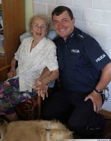 Policjant uratował 100-letnią kobietę