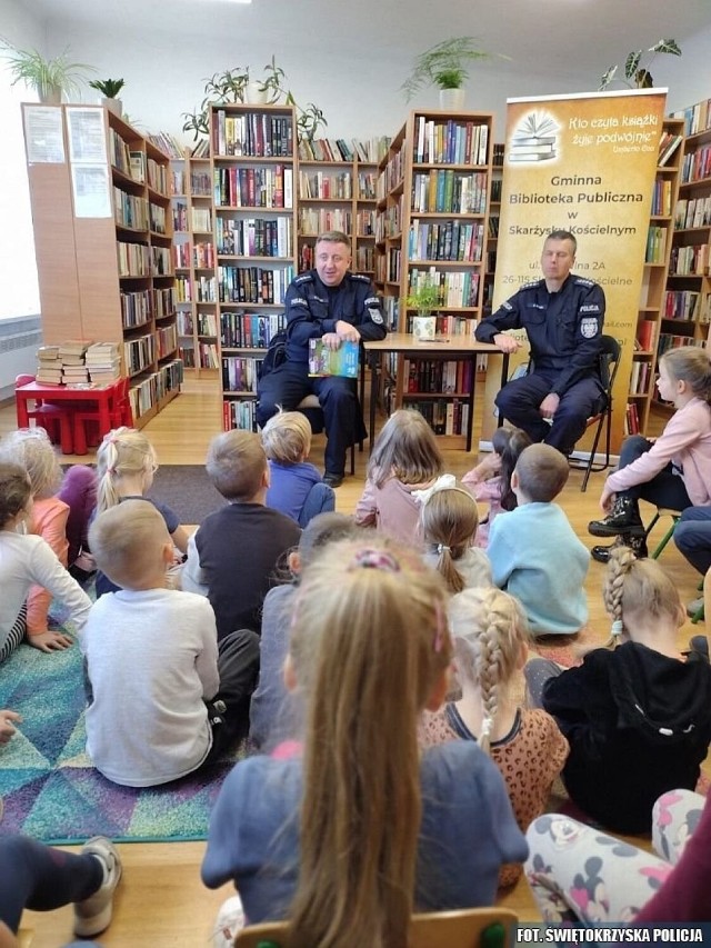 Podczas spotkania w bibliotece w Skarżysku