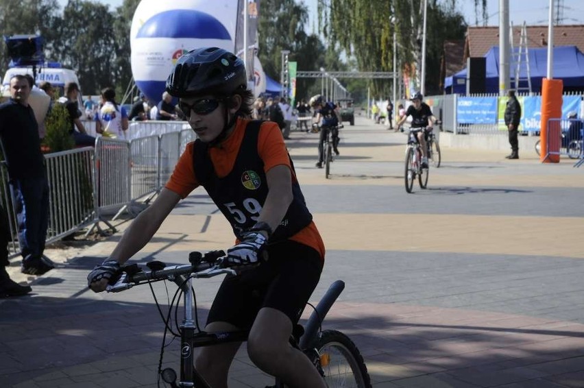 II Maraton Rolkowo-Rowerowy w Dąbrowie Górniczej [ZDJĘCIA]