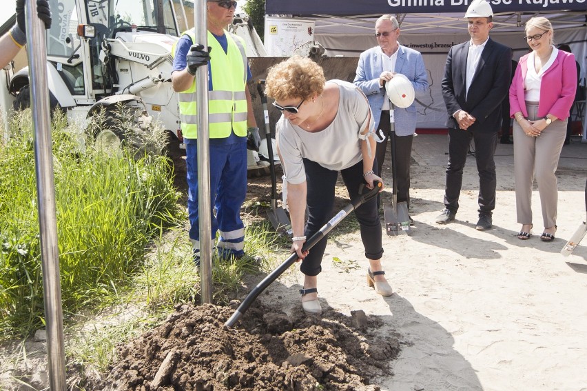 Wbito pierwszą łopatę na budowie drogi wojewódzkiej nr 265 z Brześcia Kujawskiego do Kowala