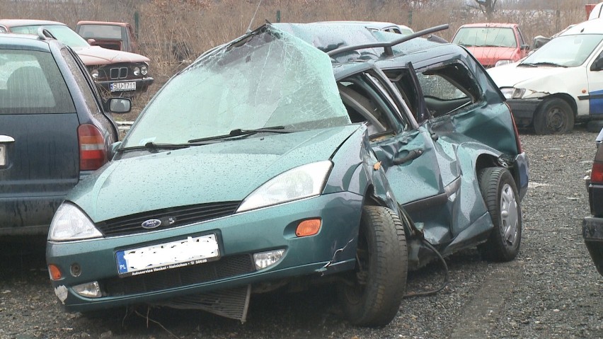 Olszyna: Wypadek, pijany kierowca wjechał pod pociąg