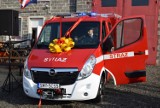 Rzeniszów: OSP otrzymało nowy wóz strażacki. Nowoczesny opel movano kosztował blisko 200 tysięcy zł [ZDJĘCIA]