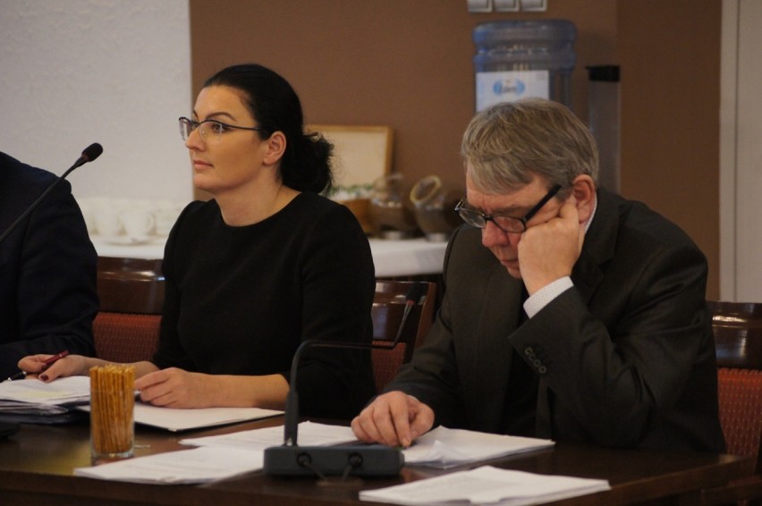 Radomsko: Wybór wiceprzewodniczących i dyskusje o budżecie na komisjach w powiecie