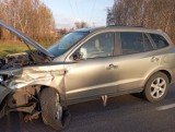 Wypadek na Rawskiej przy wyjeździe w stronę Rawy Mazowieckiej. Utrudnienia w ruchu