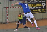 Kartuska Halowa Liga Piłki Nożnej. Mecz Syldar Kiełpino - Elus Kartuzy na zdjęciach