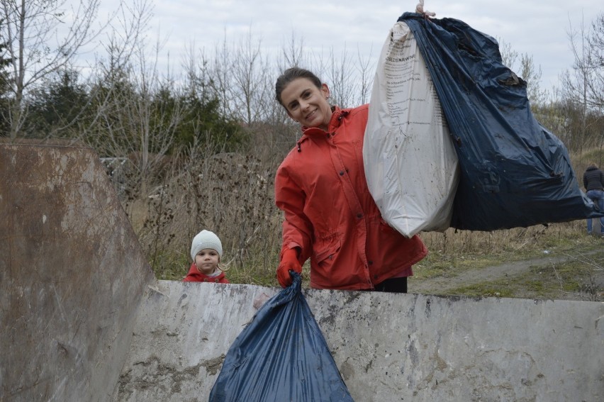 GORZÓW WIELKOPOLSKI: Około 60 osób przyszło pomóc w...