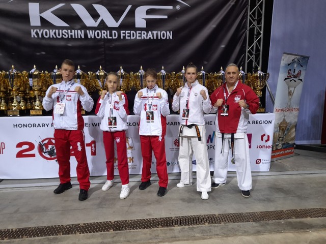 W Mistrzostwach Świata w Katowicach udział wzięło pięcioosobowa ekipa z Lipnowskiego Klubu Kyokushin Karate