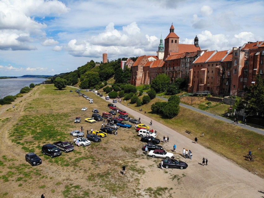 XIII Zlot Samochodów Amerykańskich i Zabytkowych w...