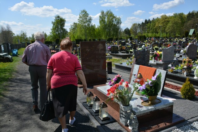 Zobacz kolejne zdjęcia. Przesuwaj zdjęcia w prawo - naciśnij strzałkę lub przycisk NASTĘPNE