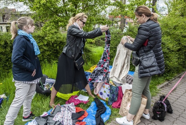 W niedzielę w Darłowie, na Wyspie Łososiowej, poszukiwacze  skarbów mieli okazję zapolować na przedmioty z duszą. A to za sprawą ósmej już edycji Pchlego Targu.