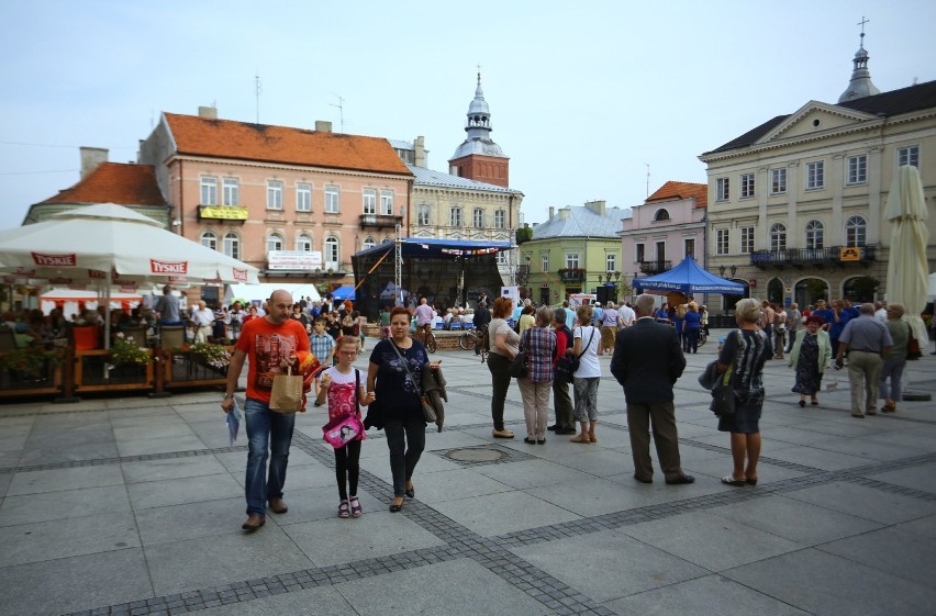 Kolejny już Piknik Europejski odbył się w Rynku Trybunalskim...