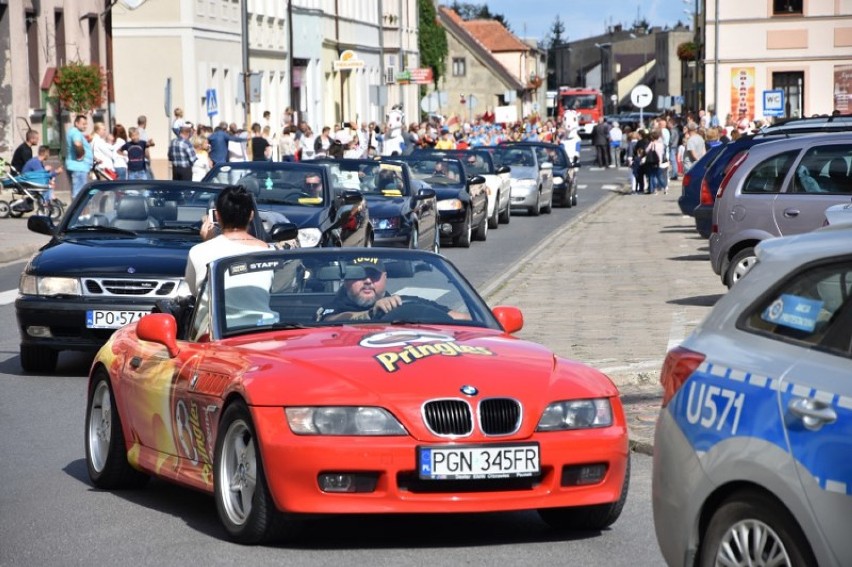 Lwóweckie Święto Chleba: Dożynkowa niedziela - korowód i obrzęd