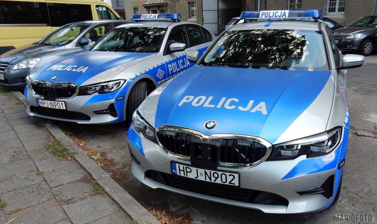 Nowe radiowozy dla opolskiej policji. Wśród nich są