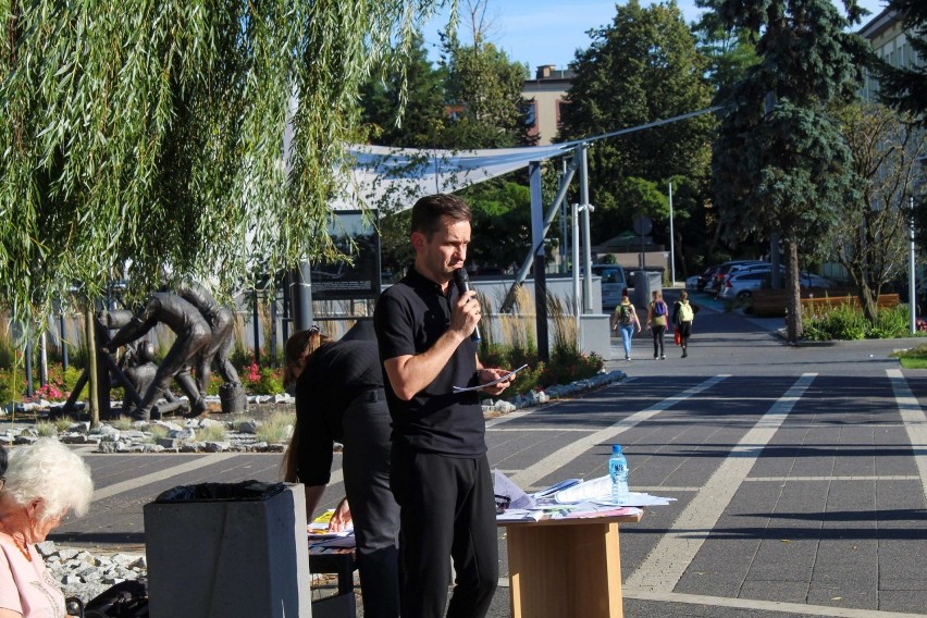 W Jaworznie odbyło się spotkanie przeciwko pandemii...