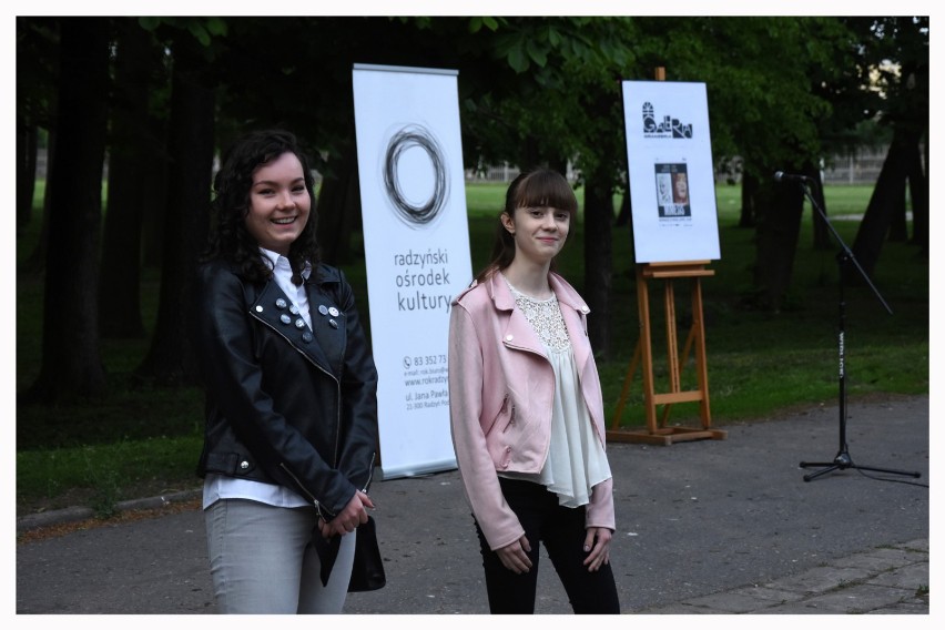 Młode artystki z Radzynia Podlaskiego zaprezentowały swoje realistyczne prace. Zobacz zdjęcia!