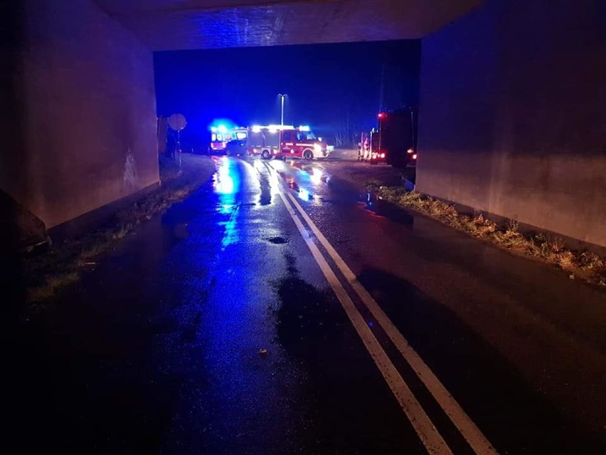 Wypadek w Lichawie w gminie Sędziejowice [zdjęcia aktualizacja]