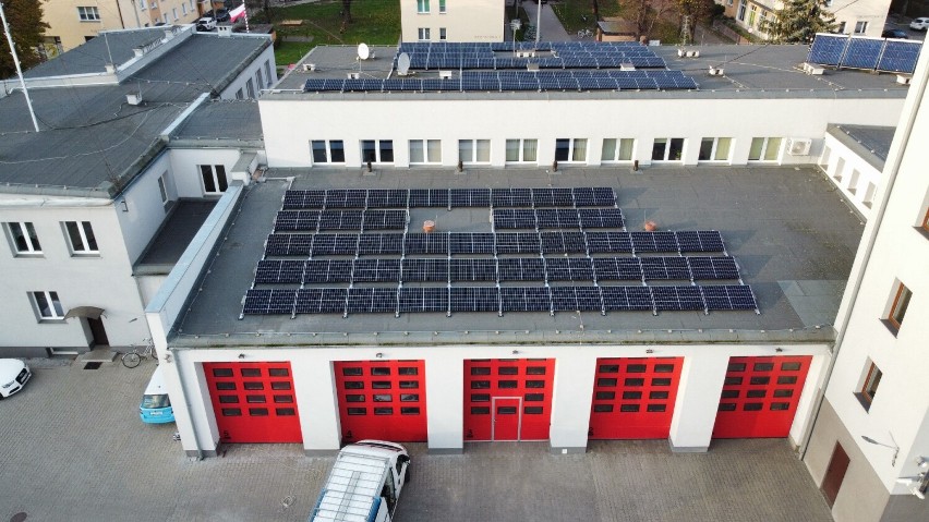 Strażacy z Szamotuł zainwestowali w energię słoneczną