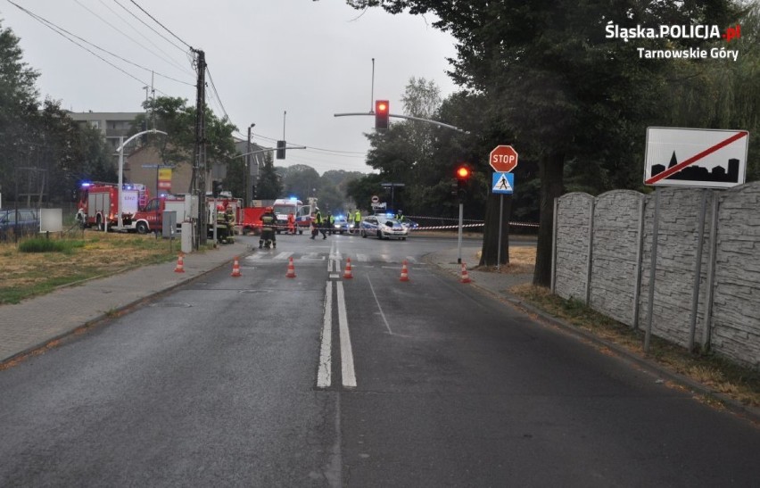 Tragiczny wypadek w Tarnowskich Górach. Zderzenie ciężarówki ze skuterem, 35-latka zginęła na miejscu 